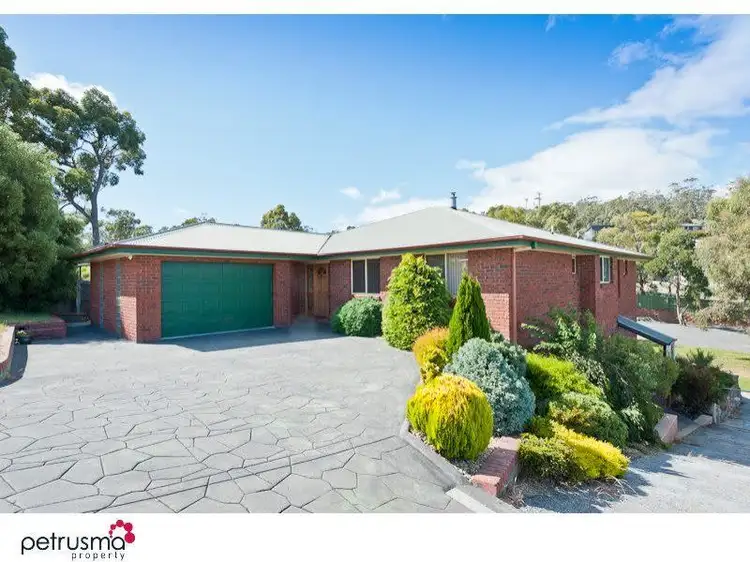75 Hutchins Street, Kingston TAS 7050
