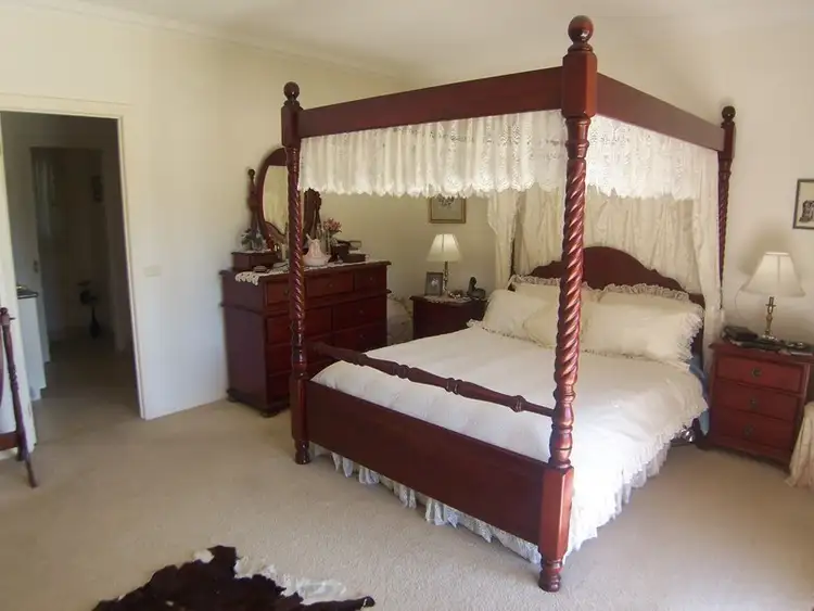 Sixth view of Homely house listing, 15 Walnut Grove, Bright VIC 3741