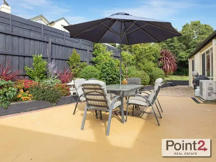 Fourth view of Homely house listing, 2/5 Woodlyn Mews, Mount Eliza VIC 3930