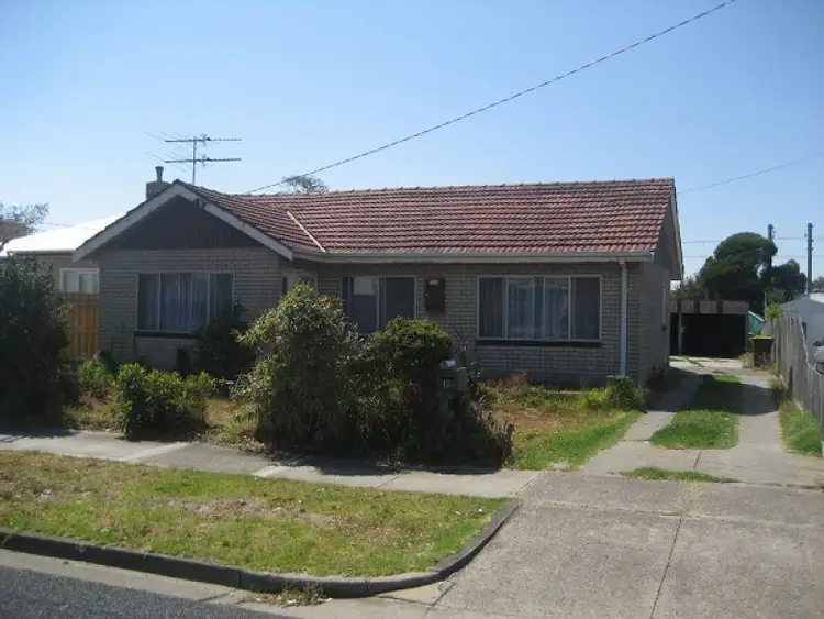 16 Wren Street, Altona VIC 3018