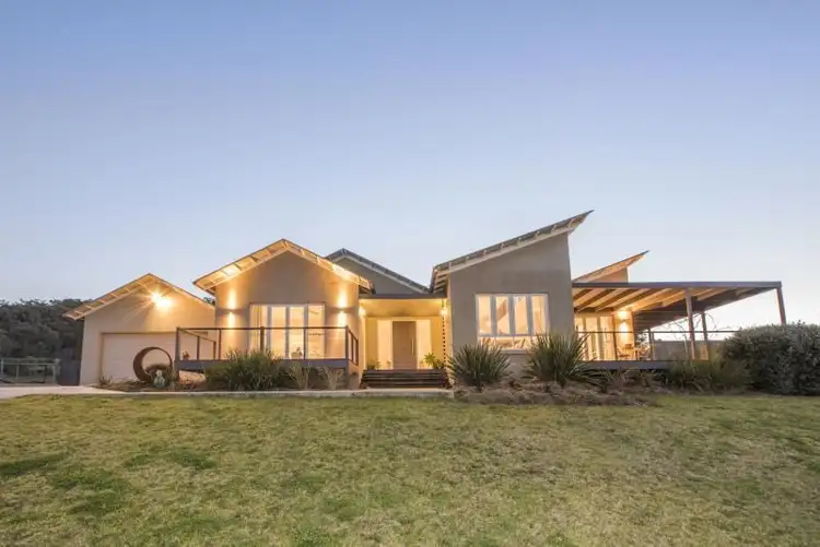6 Robert Jones Street, Mudgee NSW 2850
