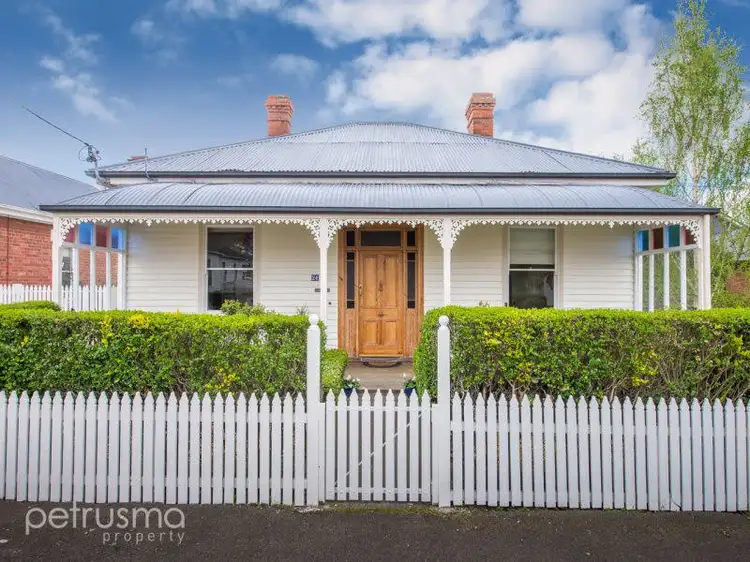 24 Queen Street, Sandy Bay TAS 7005