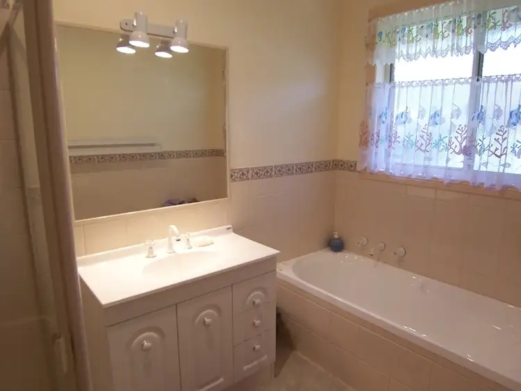 Seventh view of Homely house listing, 2/6A-8 Gavan Street, Bright VIC 3741