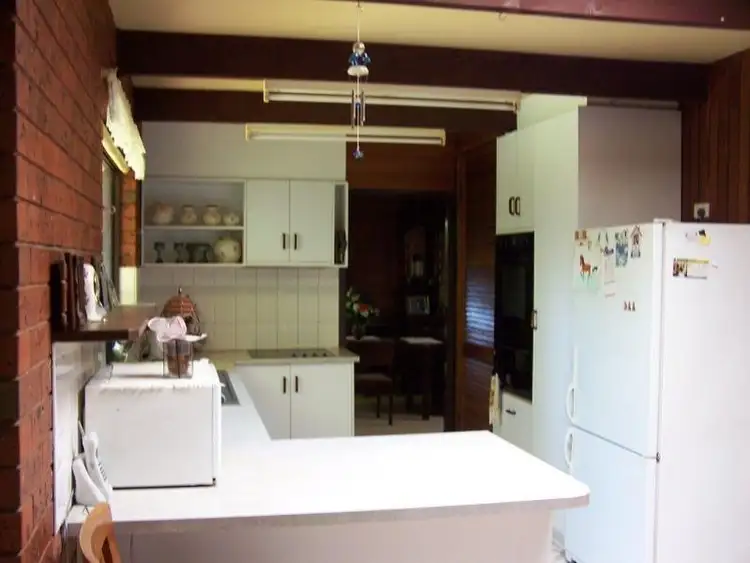Seventh view of Homely house listing, 7 Claret Court, Bright VIC 3741