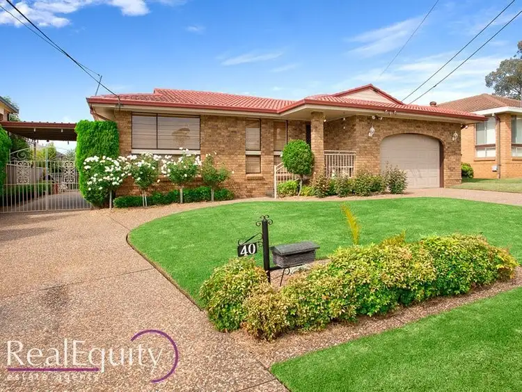 40 Elouera Crescent, Moorebank NSW 2170