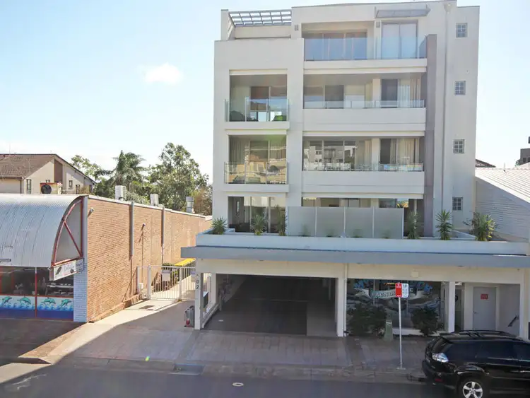 Main view of Homely unit listing, 1/102 Magnus Street, Nelson Bay NSW 2315