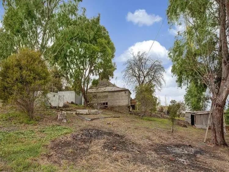 44 ANDREW STREET, Kilmore VIC 3764