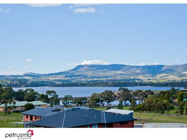 33 Presnell Street, Granton TAS 7030