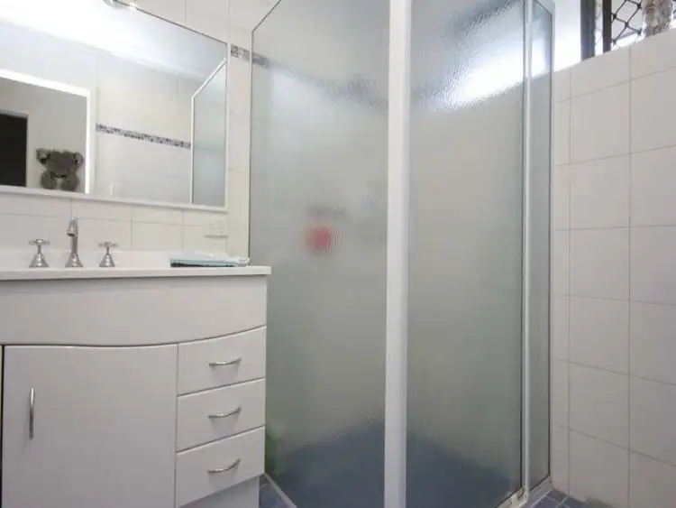 Seventh view of Homely house listing, 4 Exbury Court, Thornlie WA 6108