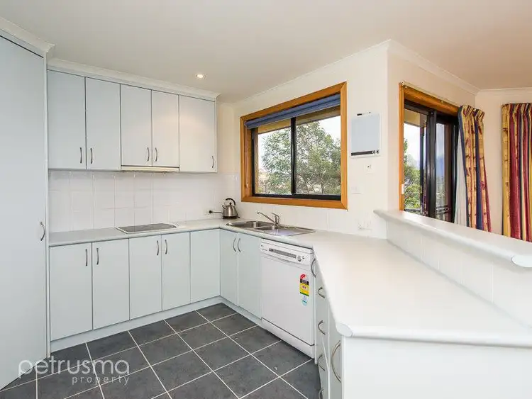 Third view of Homely villa listing, 3/8 Paige Court, Mornington TAS 7018