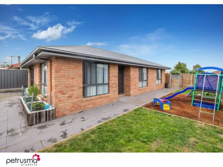 2/2 Dodges Court, Sorell TAS 7172