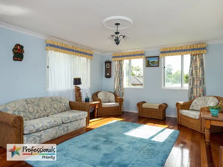 Second view of Homely house listing, 8 Langura Crescent, Ferny Hills QLD 4055