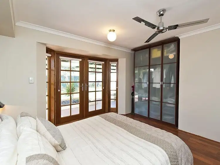 Fourth view of Homely house listing, 8 Dionne Place, Gosnells WA 6110