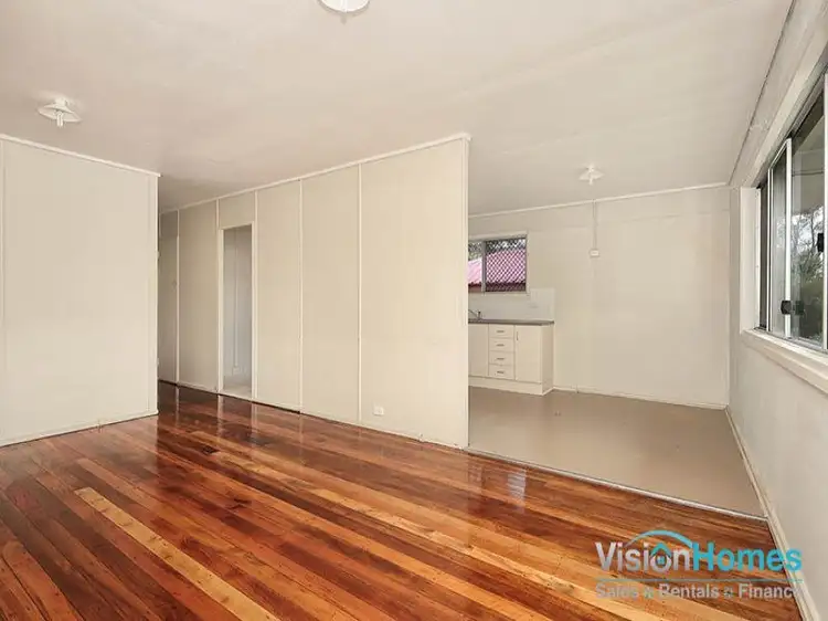 Fourth view of Homely house listing, 18 GIBBS ST, Riverview QLD 4303