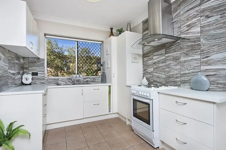 3/348 Cornwall Street, Greenslopes QLD 4120