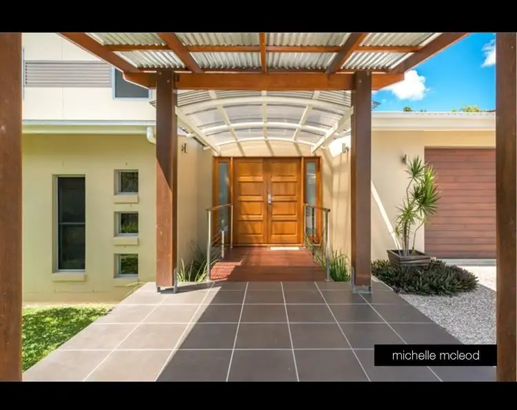 Second view of Homely house listing, 5 Roberts Court, Brookfield QLD 4069