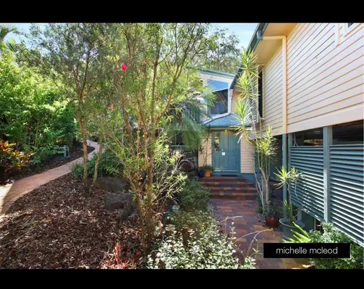Main view of Homely house listing, 4 Pearra Place, Chapel Hill QLD 4069