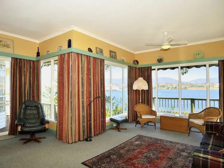 Fifth view of Homely house listing, 85 Derwent Avenue, Lindisfarne TAS 7015
