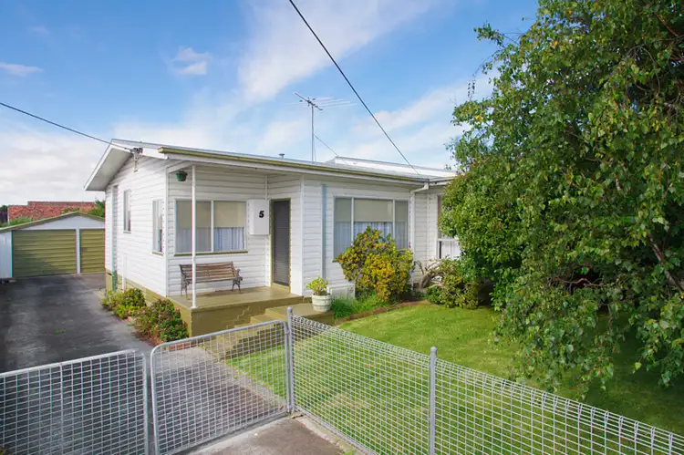 5 Cornish Avenue, Belmont VIC 3216