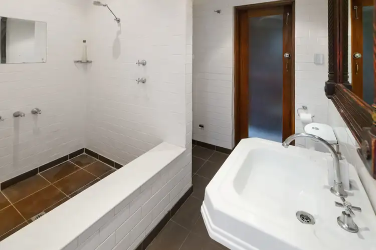 Sixth view of Homely apartment listing, 5/6 Royston Street (enter via Craigend St), Darlinghurst NSW 2010