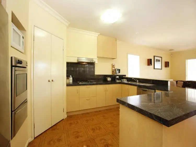 Fifth view of Homely house listing, 31 Kingfisher Drive, Seabrook VIC 3028