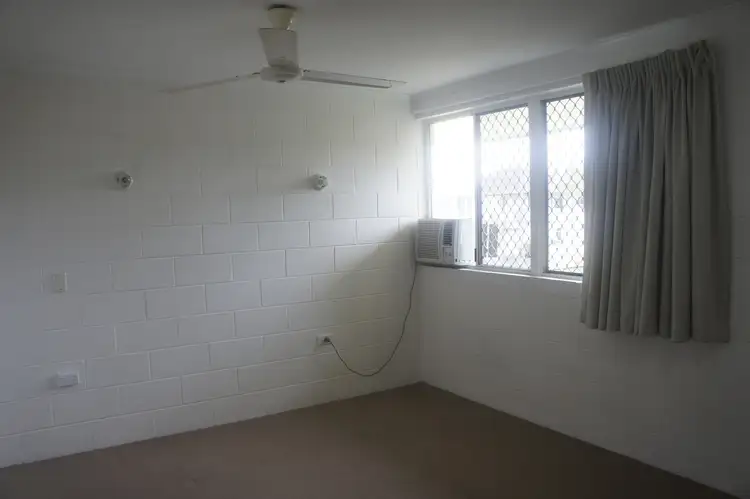 Seventh view of Homely apartment listing, 4/11 Pioneer St, Manoora QLD 4870