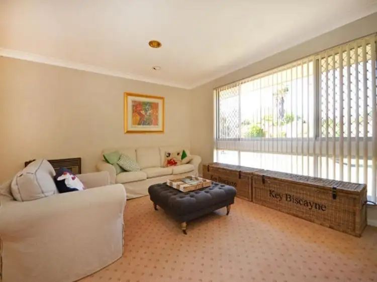 Fourth view of Homely semi-detached listing, 3B Granadilla Street, Duncraig WA 6023