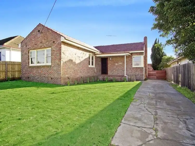 300 Church St, Hamlyn Heights VIC 3215