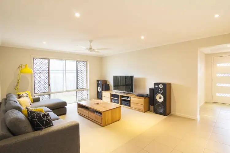 Sixth view of Homely house listing, 92 Tweeddale Circuit, Drewvale QLD 4116