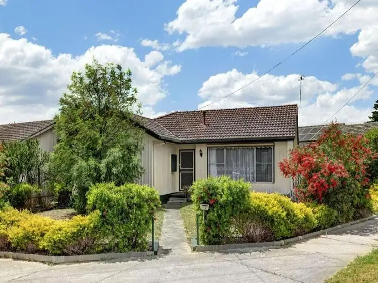 12 McCORMACK CRESCENT, Seymour VIC 3660