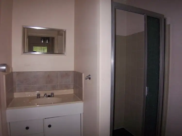 Fifth view of Homely unit listing, 66 Mountbatten Avenue, Bright VIC 3741