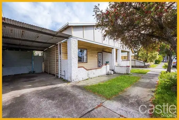 Second view of Homely semi-detached listing, 5 Bentley St, Islington NSW 2296