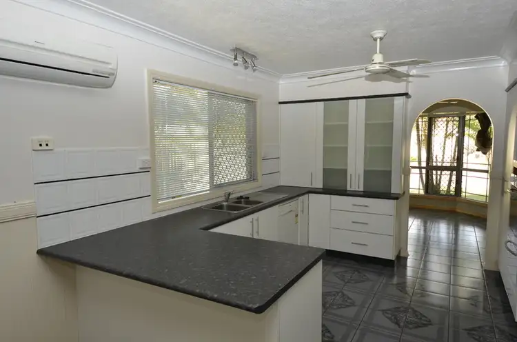 Third view of Homely house listing, 10 Columbine Court, Kirwan QLD 4817