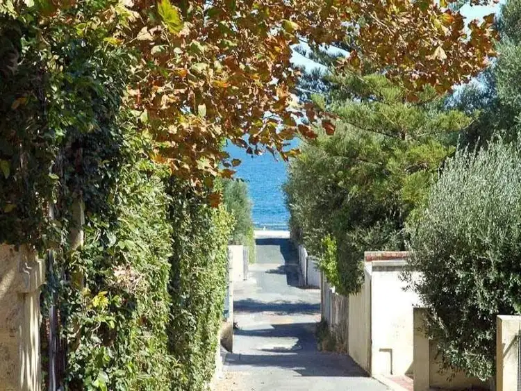Seventh view of Homely unit listing, 6/23 Avonmore Terrace, Cottesloe WA 6011