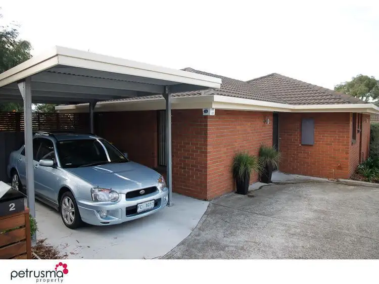 Main view of Homely unit listing, 1/5 Inglis Street, New Town TAS 7008