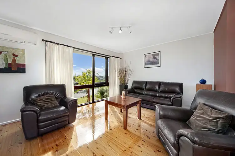 Sixth view of Homely house listing, 8 Ilkinia Place, Engadine NSW 2233