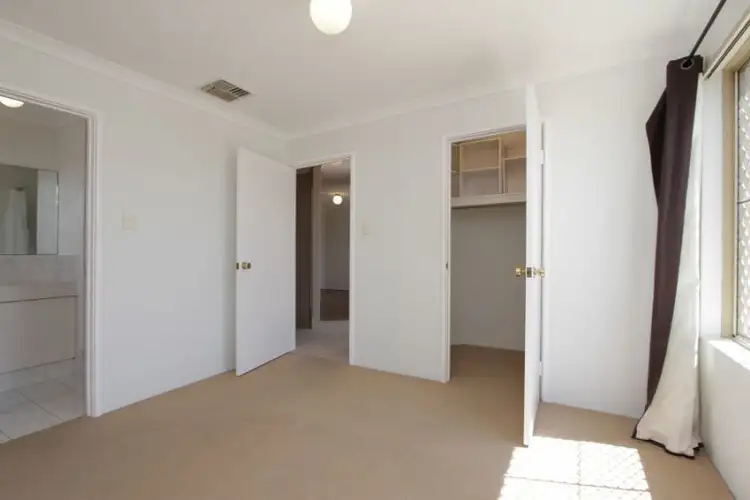 Seventh view of Homely house listing, 6 Firefalls Close, Huntingdale WA 6110