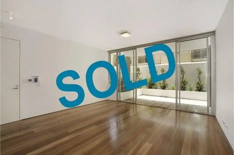 Main view of Homely apartment listing, Unit 3/64 PENKIVIL Street, Bondi NSW 2026