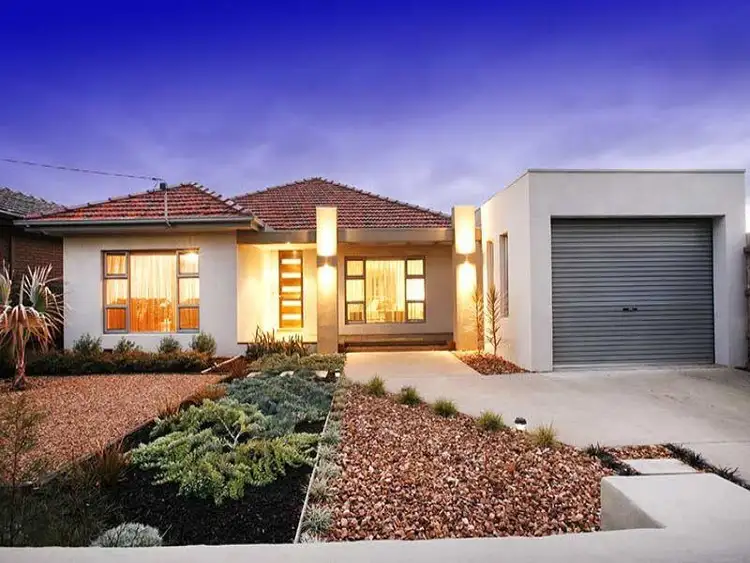 17 Bent Street, Altona VIC 3018