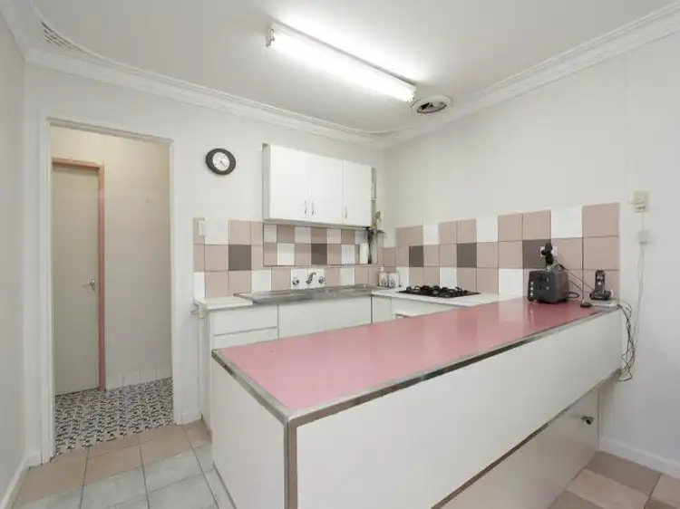 Fourth view of Homely house listing, 2/50A Eynesford, Gosnells WA 6110