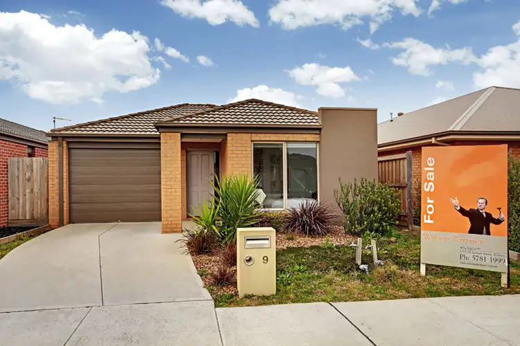 9 RICHMOND STREET, Wallan VIC 3756