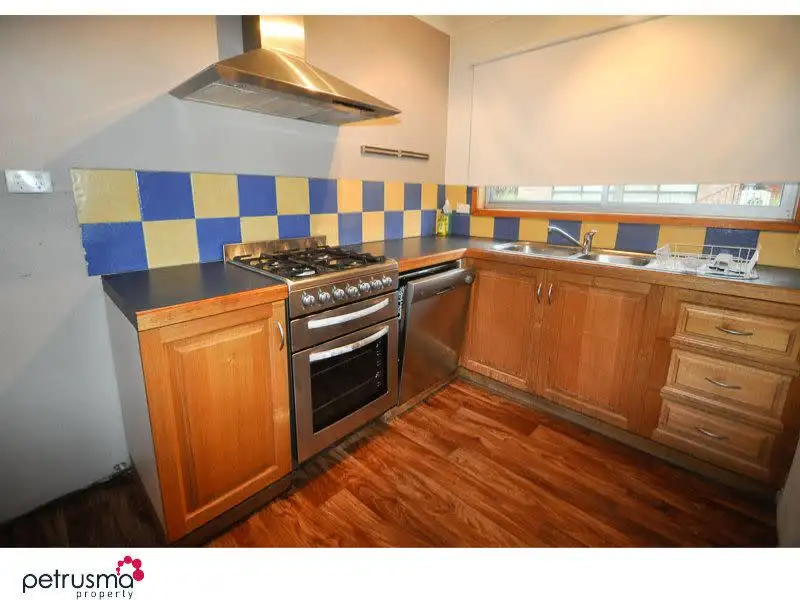 Main view of Homely villa listing, 2/16 Lucas Street, Kingston TAS 7050