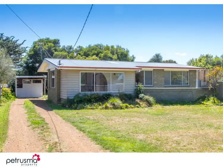 31 Cremorne Avenue, Cremorne TAS 7024