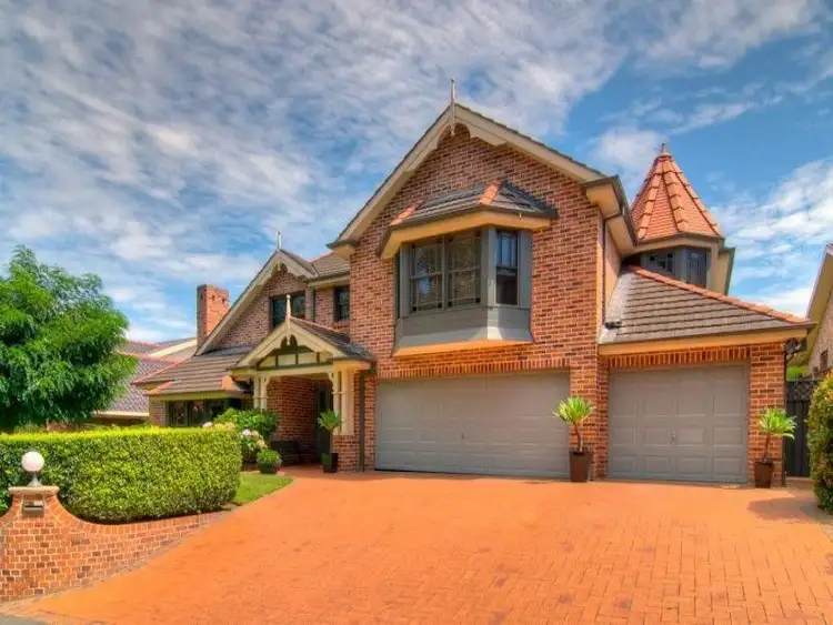 2 Wahroonga Place, West Pennant Hills NSW 2125