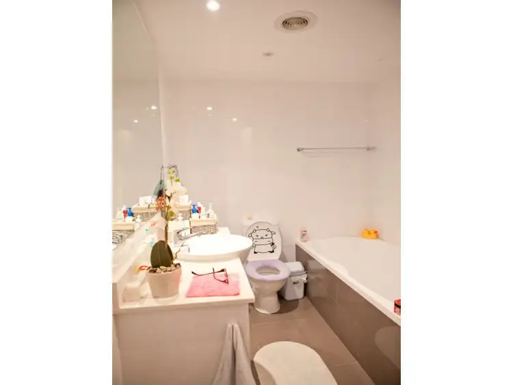 Fifth view of Homely apartment listing, 635/4 Lachlan Street, Waterloo NSW 2017