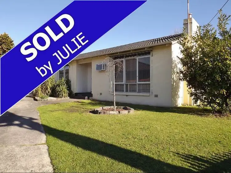 27 Northern Avenue, Newborough VIC 3825