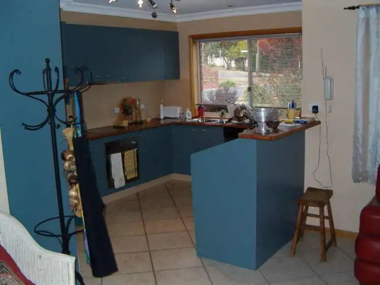 Fourth view of Homely unit listing, 1/74 Walkers Lne, Bright VIC 3741