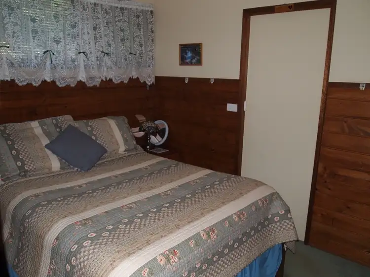 Fourth view of Homely house listing, 7081 Great Alpine Road, Porepunkah VIC 3740