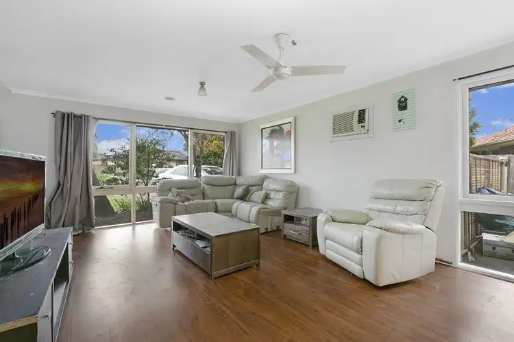 Third view of Homely house listing, 5 CONWAY COURT, Cranbourne VIC 3977