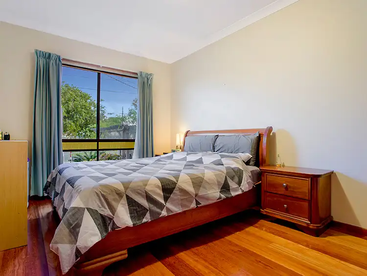 Fifth view of Homely house listing, 52 Cameron Avenue, Altona Meadows VIC 3028